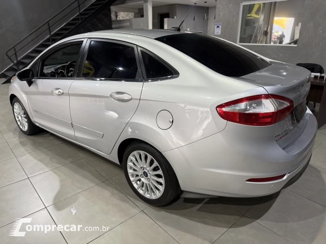 FIESTA SEDAN - 1.6 TITANIUM SEDAN 16V 4P POWERSHIFT