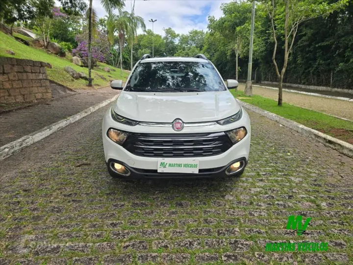 TORO 1.8 16V EVO Freedom AT6