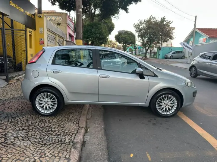 Punto ESSENCE 1.6 Flex 16V 5p