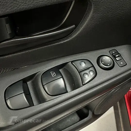 KICKS Active S 1.6 16V Flex Aut.