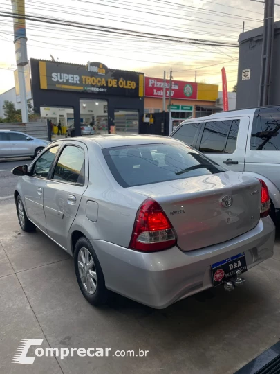 ETIOS 1.5 X Plus Sedan 16V
