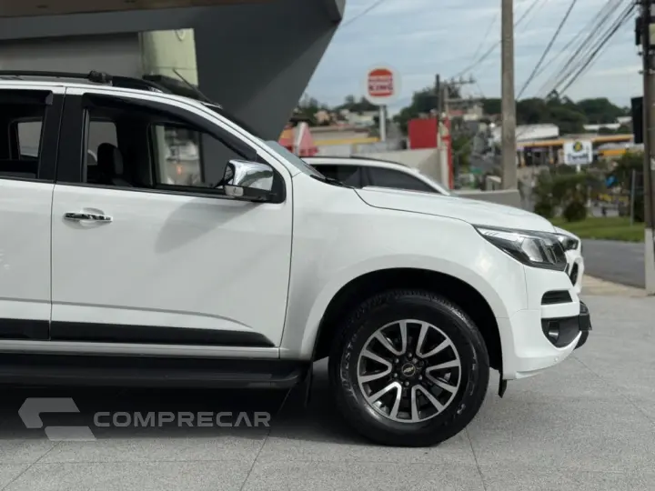 S10 2.8 HIGH COUNTRY 4X4 CD 16V TURBO DIESEL 4P AUTOMÁTICO