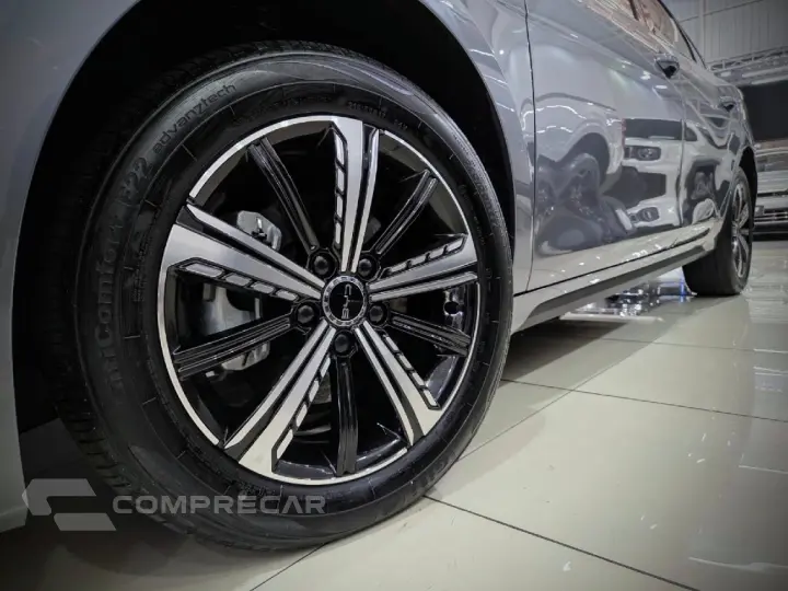 KING 1.5 DM-I PHEV GS AUTOMÁTICO