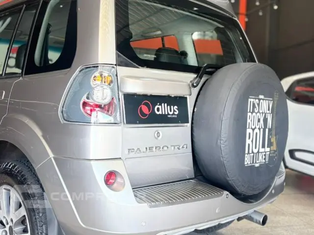 PAJERO TR4 - 2.0 4X4 16V 140CV 4P AUTOMÁTICO