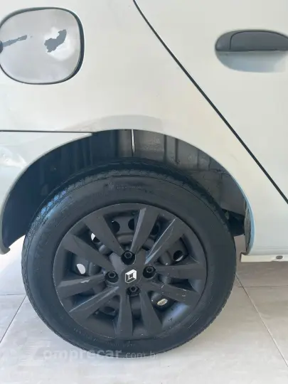 CLIO 1.0 Expression 8V