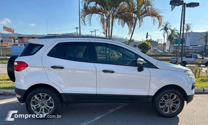 ECOSPORT 1.6 Freestyle 8V
