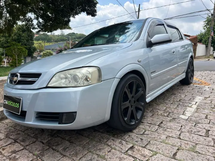 Astra Advantage 2.0 MPFI 8V FlexPower 5p