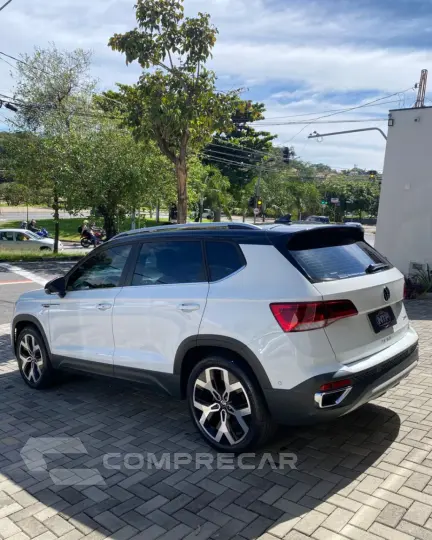 TAOS Highline 1.4 250 TSI Flex Aut.