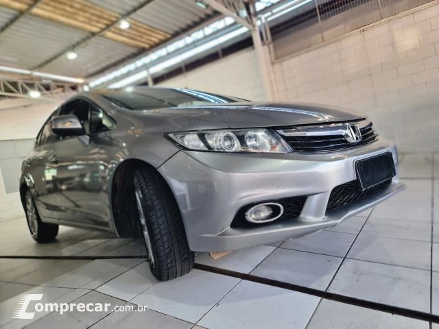 CIVIC - 2.0 LXR 16V 4P AUTOMÁTICO