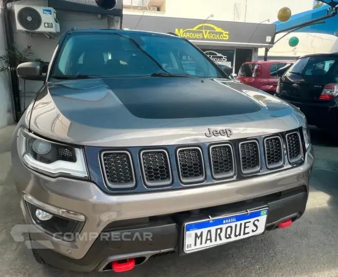 COMPASS 2.0 16V Trailhawk 4X4