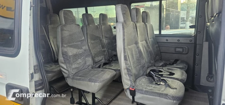 MASTER 2.5 DCI Escolar L1h1 16 Lugares 16V