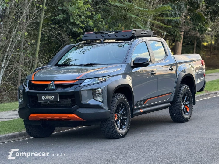 L200 TRITON 2.4 16V Turbo Sport Savana Sertôes CD 4X4