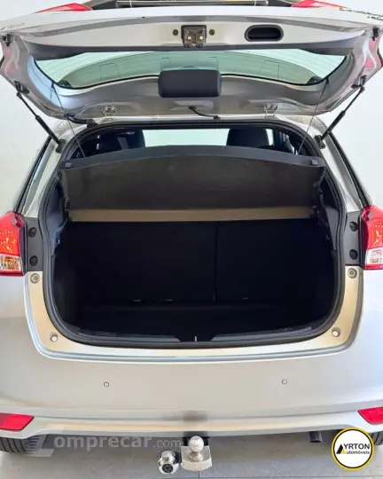Yaris Hatch 1.5 16V 4P FLEX XL PLUS CONNECT MULTIDRIVE AUTOM