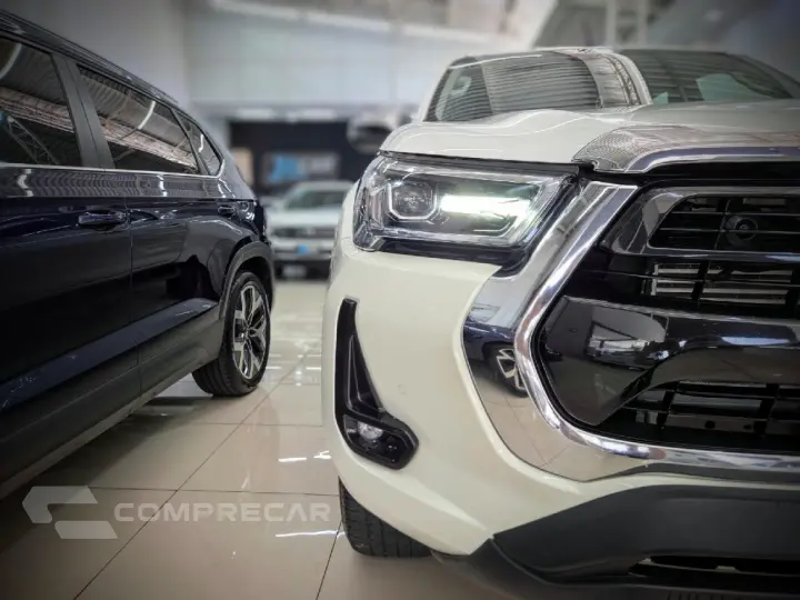 HILUX 2.8 D-4D TURBO DIESEL CD SRX 4X4 AUTOMÁTICO