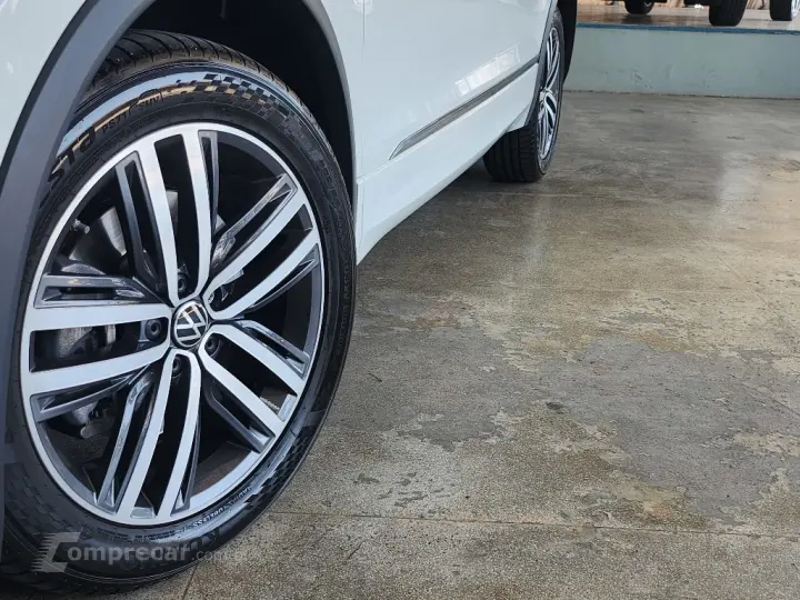 TIGUAN 2.0 300 TSI GASOLINA ALLSPACE R-LINE AUTOMÁTICO