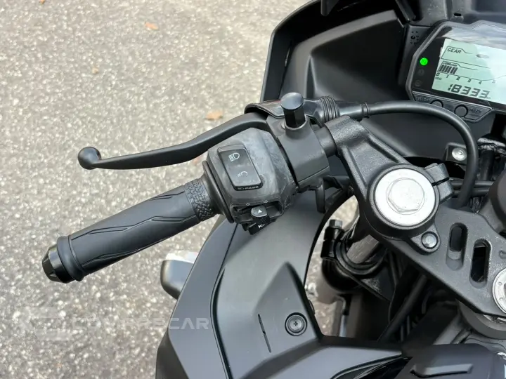 YZF R15 ABS