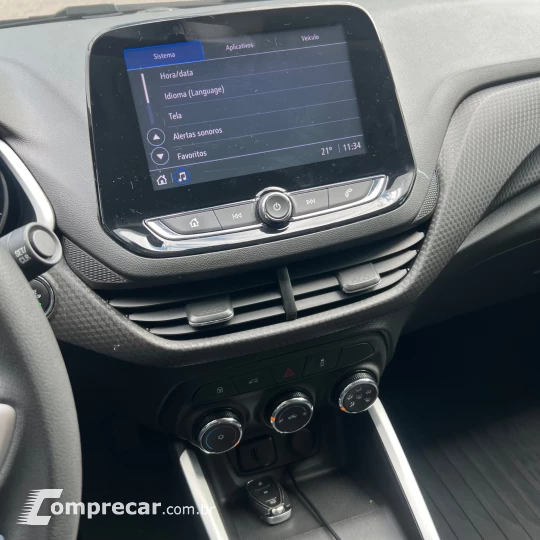 ONIX SEDAN Plus LT 1.0 12V Flex 4p Mec.