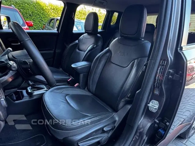 RENEGADE - 1.3 T270 TURBO LONGITUDE AT6