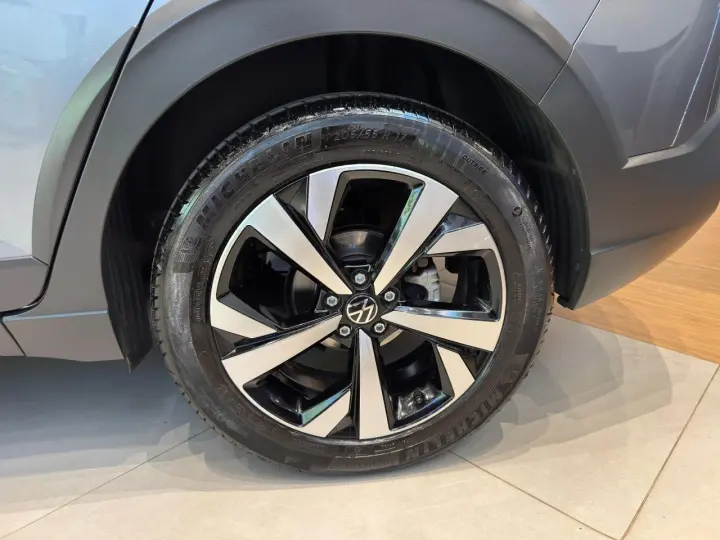 Nivus 1.0 4P FLEX 200 TSI HIGHLINE AUTOMÁTICO