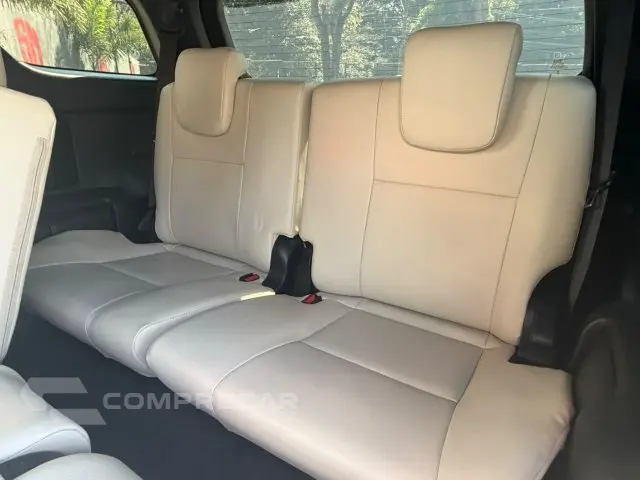 HILUX SW4 - 2.8 D-4D TURBO DIAMOND 7L 4X4 AUTOMÁTICO