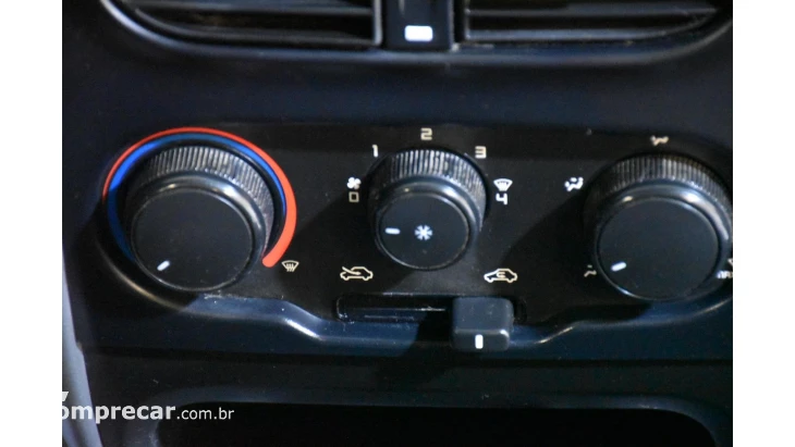 STRADA - 1.4 MPI WORKING CD 8V 3P MANUAL