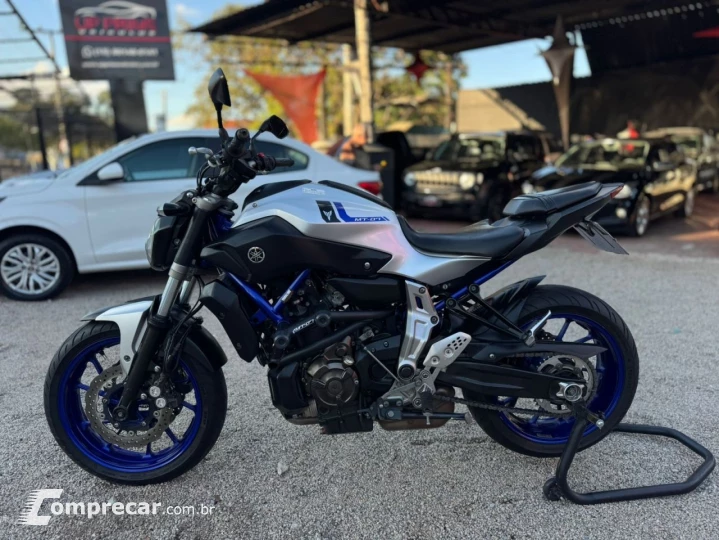 MT07 ABS