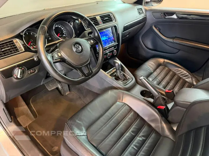 Jetta 2.0 Tsi Highline 211Cv Gasolina 4P Tiptronic