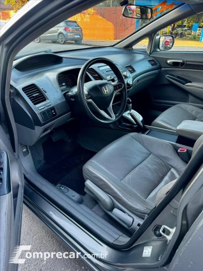 CIVIC 1.8 LXL 16V