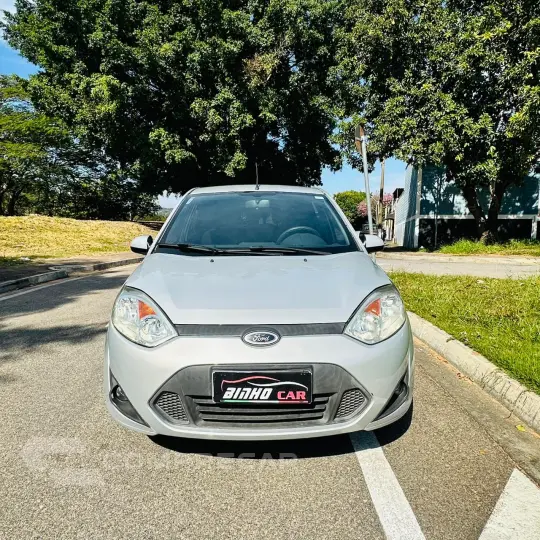 FIESTA 1.6 MPI Class Hatch 8V