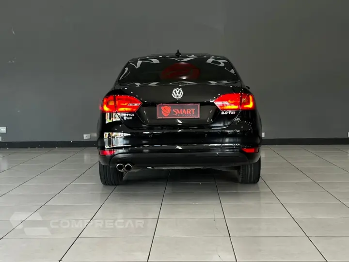 JETTA 2.0 TSI HIGHLINE 211CV GASOLINA 4P TIPTRONIC