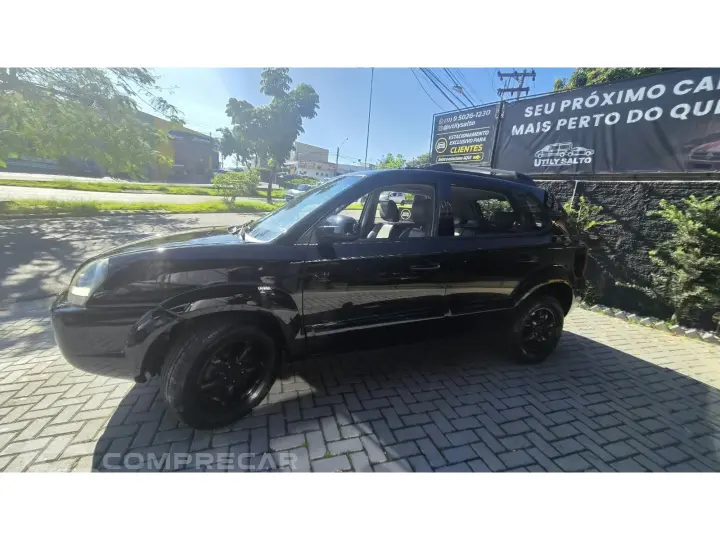 TUCSON 2.0 MPFI GL 16V 142CV 2WD GASOLINA 4P AUTOMÁTICO