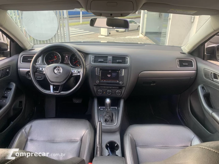 JETTA Comfortline 1.4 TSI 16V 4p Aut.
