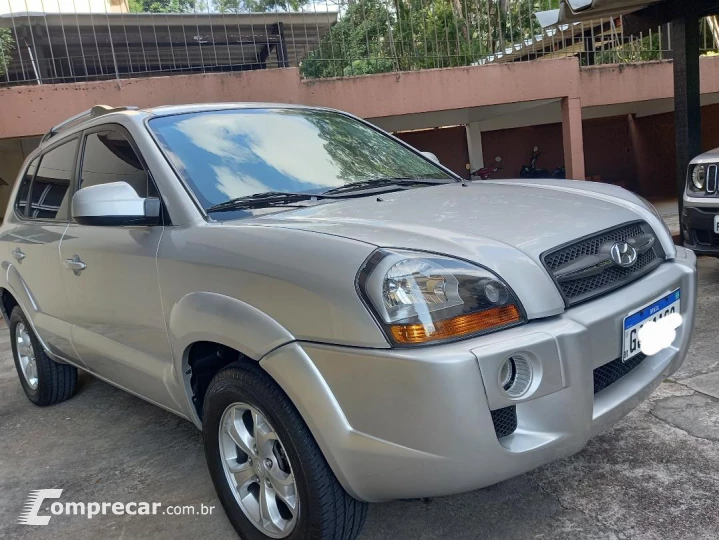 TUCSON 2.0 MPFI GLS 4X2 16V 143cv 2WD