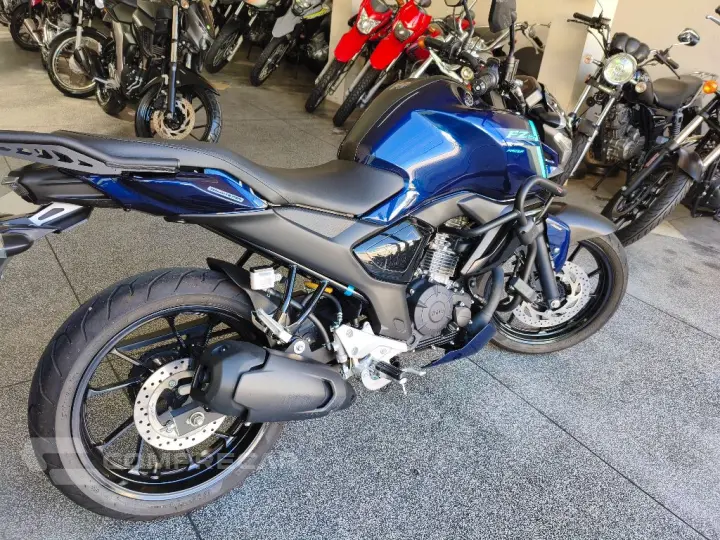 FZ15 150 FAZER CONNECTED FLEX