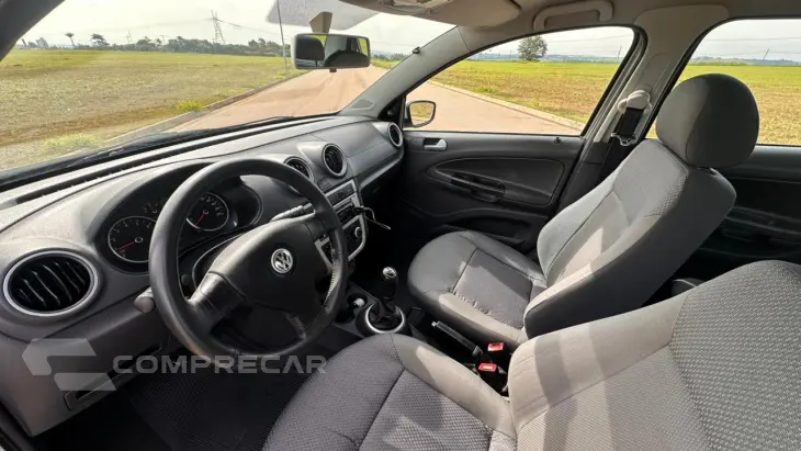 VOYAGE 1.0 12V MPI Totalflex