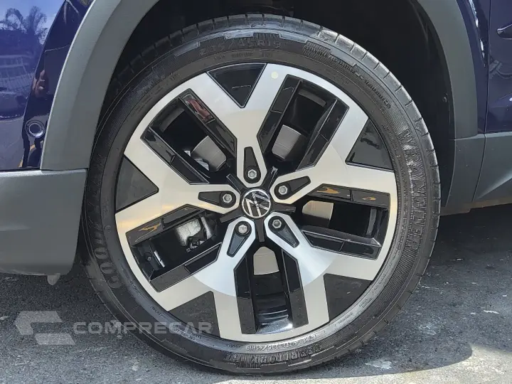 TAOS 1.4 250 TSI TOTAL FLEX HIGHLINE AUTOMÁTICO