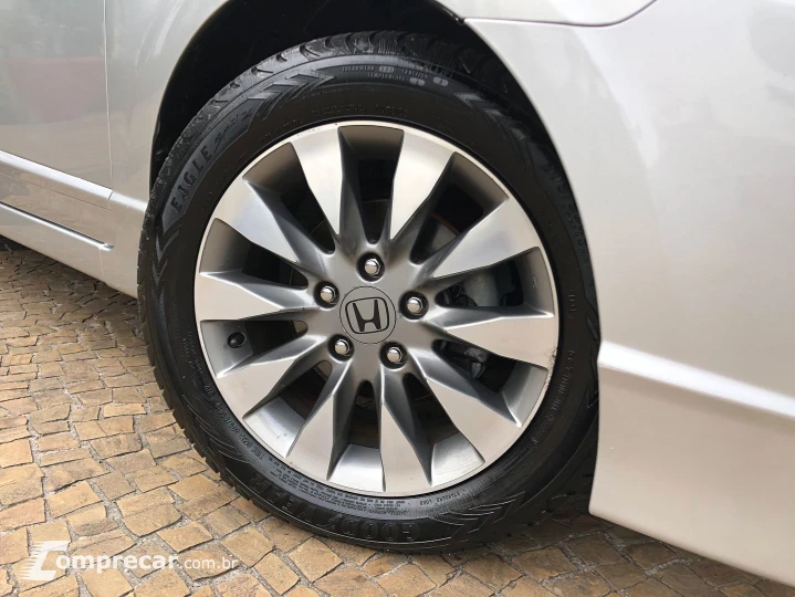 Civic 1.8 Lxl 16V Flex 4P Automático