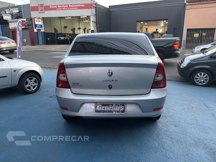 LOGAN 1.0 Authentique 16V