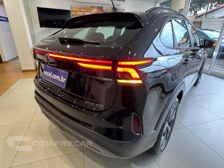 Nivus 1.0 4P FLEX 200 TSI COMFORTLINE AUTOMÁTICO