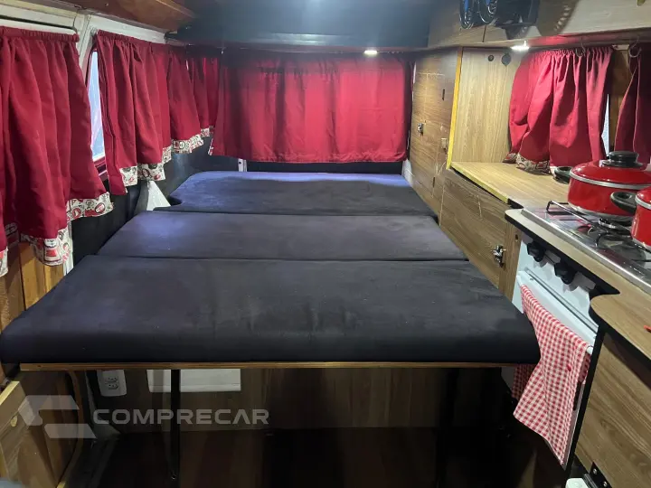 KOMBI 1.6 STD 8V GASOLINA 3P MANUAL