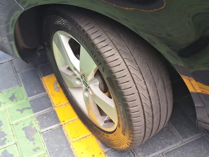 FOX 1.6 MI Rock IN RIO 8V