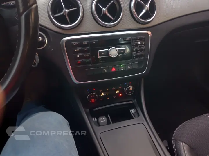 GLA 200 1.6 CGI Vision 16V Turbo