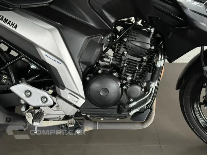 FZ25 250 FAZER FLEX