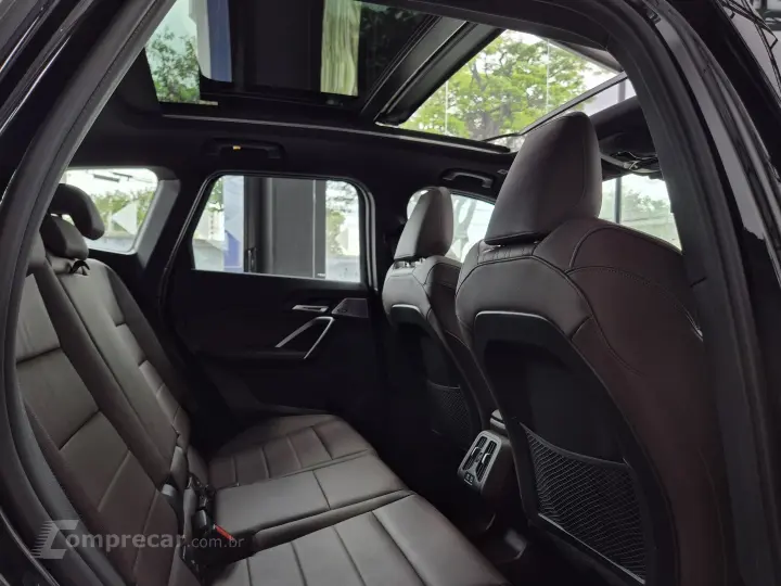 X1 2.0 16V TURBO GASOLINA SDRIVE20I M SPORT STEPTRONIC