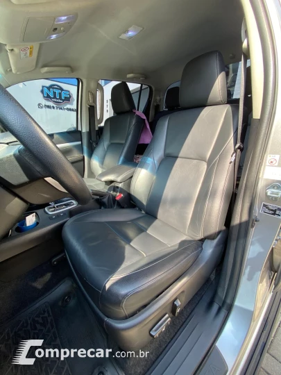 HILUX 2.8 D-4d Turbo CD SRX 4X4