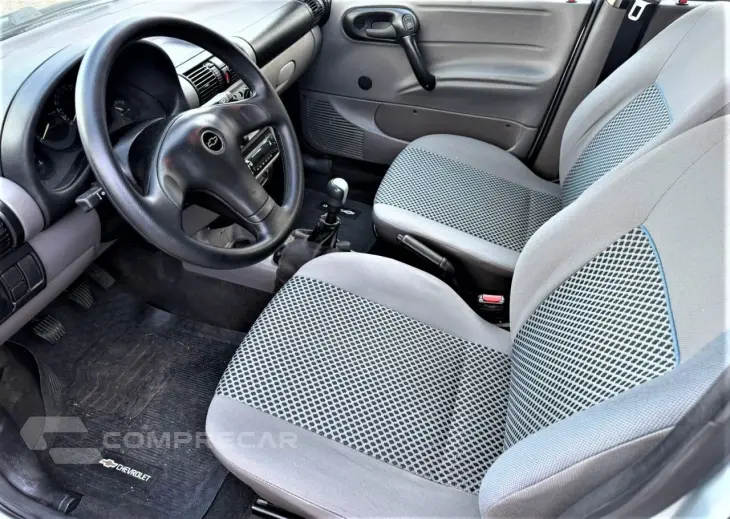 Classic Sedan 1.0 4P VHCE FLEX LS