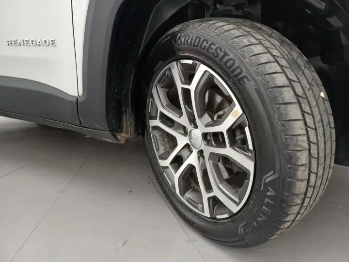 RENEGADE 1.3 T270 TURBO FLEX LONGITUDE AT6