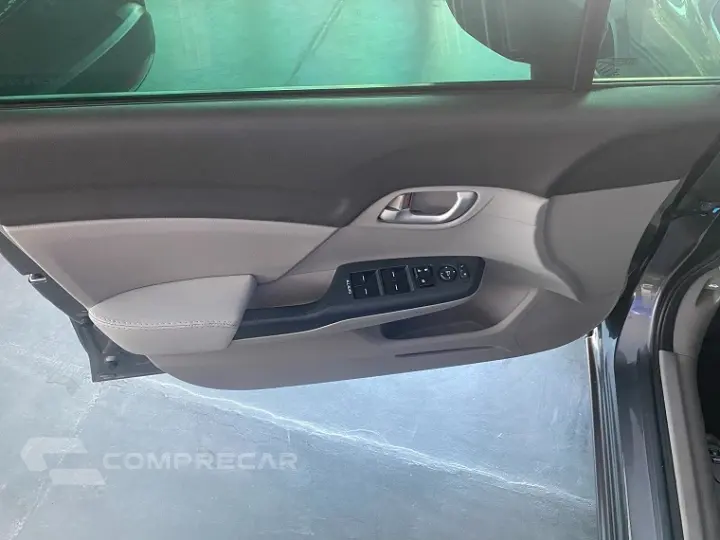 CIVIC 1.8 LXS 16V