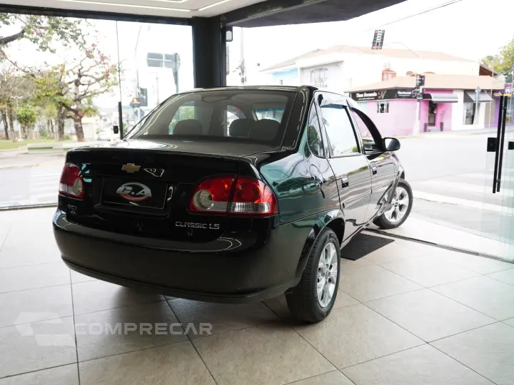 CLASSIC 1.0 MPFI LS 8V FLEX 4P MANUAL
