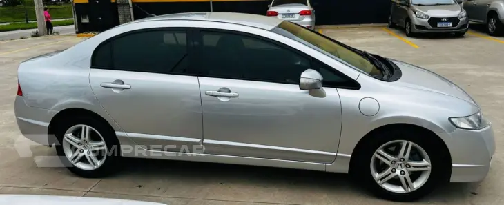 Civic 1.8 16V 4P EXS AUTOMÁTICO